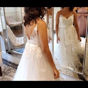 Ivory Wedding Dress